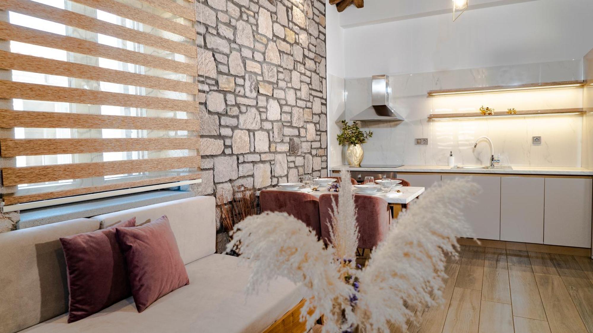Lithoessa Luxury Apartments Agios Ioannis Kaspaka ภายนอก รูปภาพ