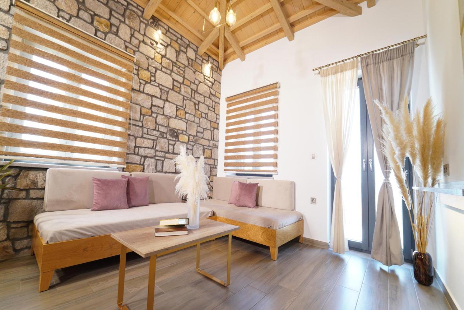 Lithoessa Luxury Apartments Agios Ioannis Kaspaka ภายนอก รูปภาพ