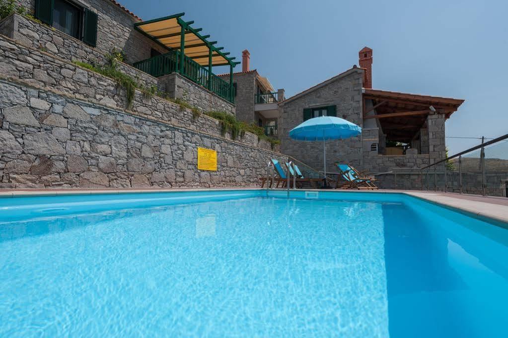 Lithoessa Luxury Apartments Agios Ioannis Kaspaka ภายนอก รูปภาพ
