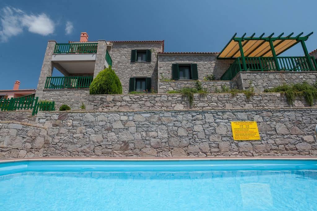 Lithoessa Luxury Apartments Agios Ioannis Kaspaka ภายนอก รูปภาพ